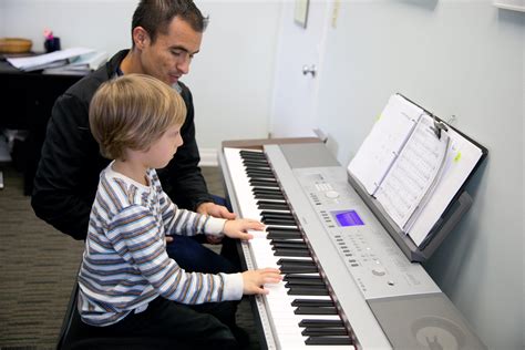 少儿成人钢琴课程
