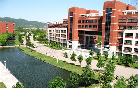 山东财经大学