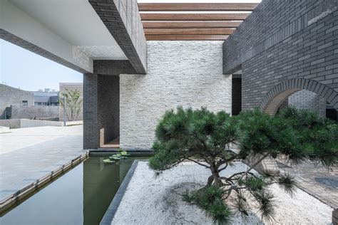 山东青年政治学院