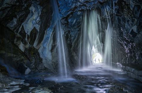 水帘峡风景区拓展训练基地