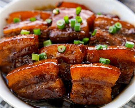 卤肉卷