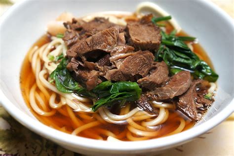 牛肉板面