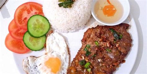 秘制排骨飯