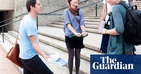 學(xué)生監(jiān)護(hù)人服務(wù)