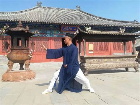 直播課21年威海羅馬美術學院國際生保錄項目報名