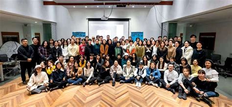 上海大学成人教育学院