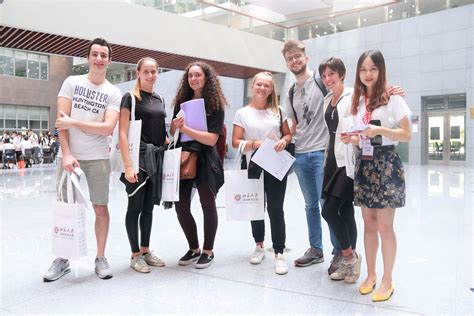 深圳大学美国荣誉双师海外学分班