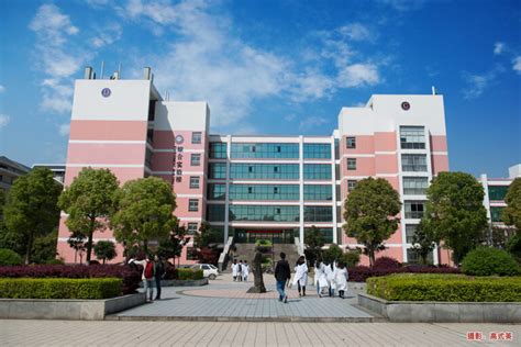 湖南医药学院成考培训