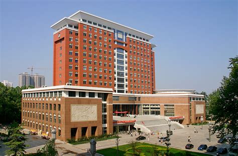 河北大学