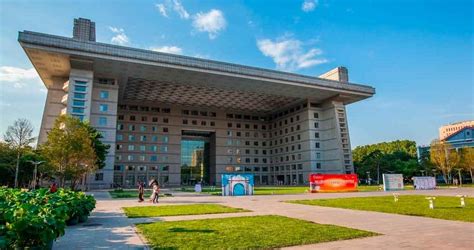 北京师范大学美英建筑与设计国际预科
