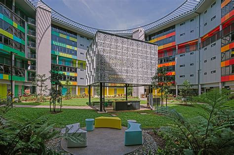 詹姆斯库克大学