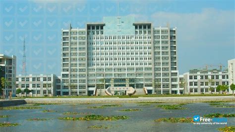 淮阴工学院