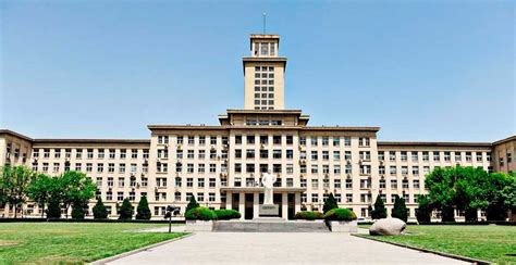 南开大学