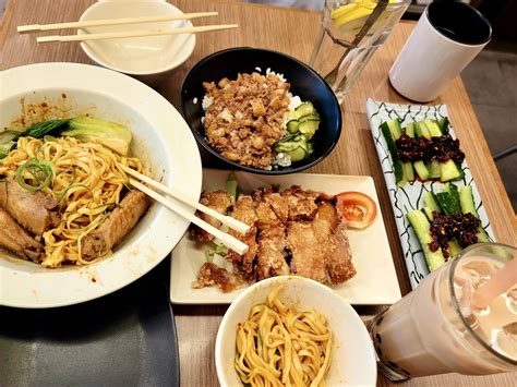台湾鸡翅包饭