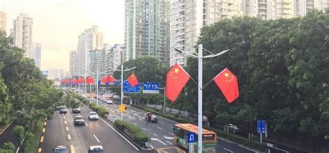 周黑鸭