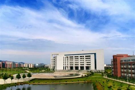 武汉纺织大学专升本计算机科学与技术
