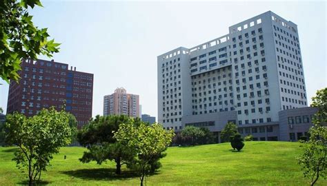 對(duì)外經(jīng)濟(jì)貿(mào)易大學(xué)