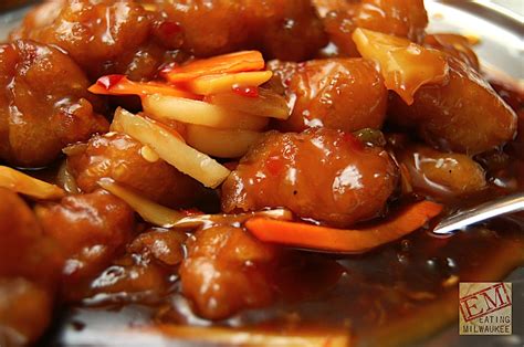 秘制麻辣黃燜雞