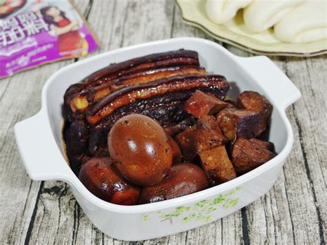 卤肉卷