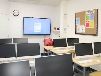 多伦多国际学院计算机教室