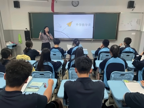 张家港梁丰高级中学国际学院升学指导