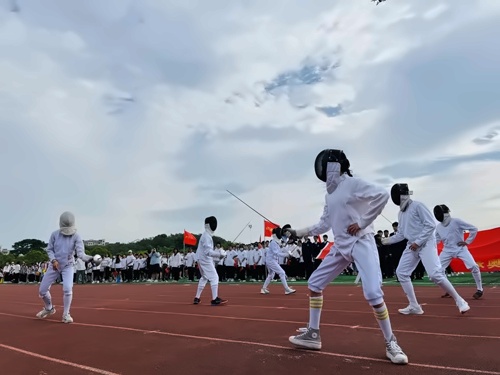 擊劍