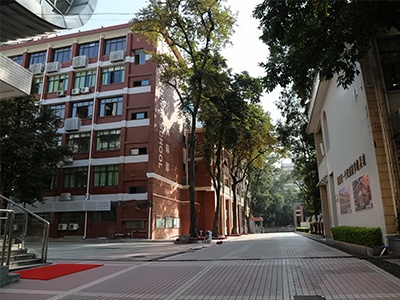 广东实验中学越秀学校校园环境