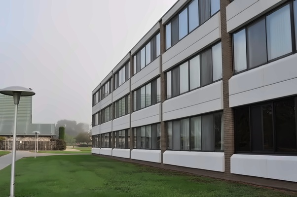 学校官方图片