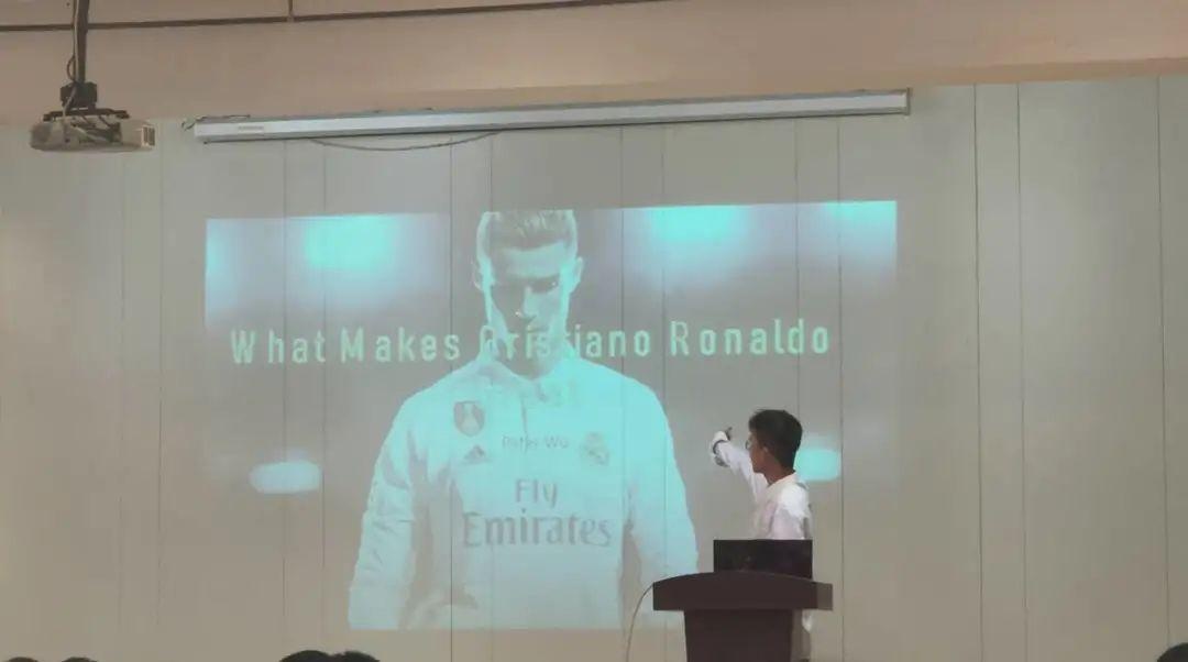 英语公众演讲.jpg