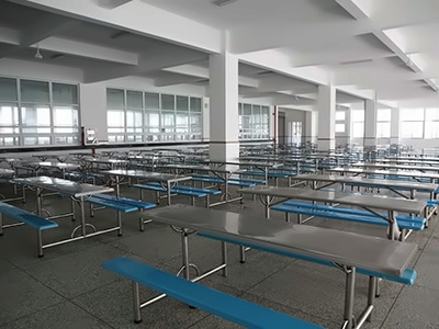 常州市前黄高级中学国际分校学生餐厅