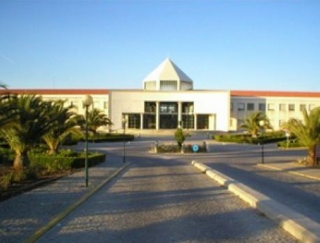布朗库堡理工学院