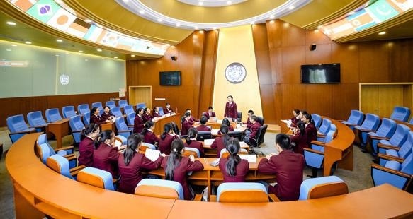 成都金苹果锦城中学国际课程
