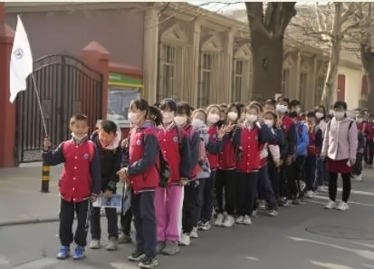 崛起实验学校