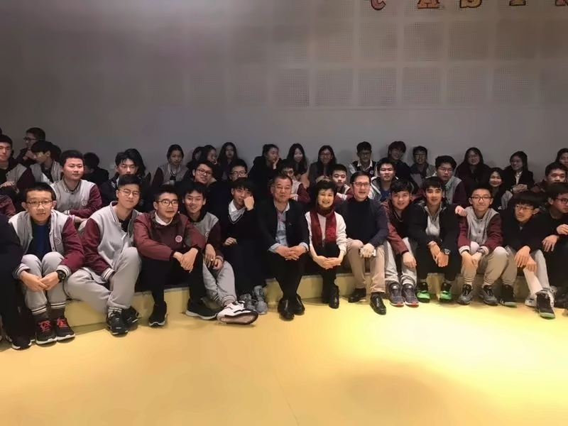 光华教育集团董事长鲁育宗博士讲座.jpg