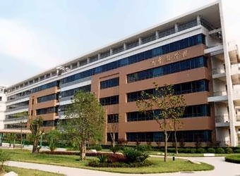 上海市民办尚德实验学校教学楼
