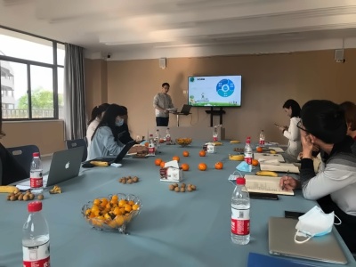 湖州帕丁顿“用心做教育，让德育成为助力学生自我成长的翅膀”的主题沙龙活动.jpg