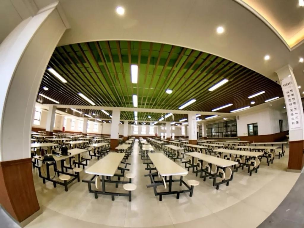 成都博骏公学
