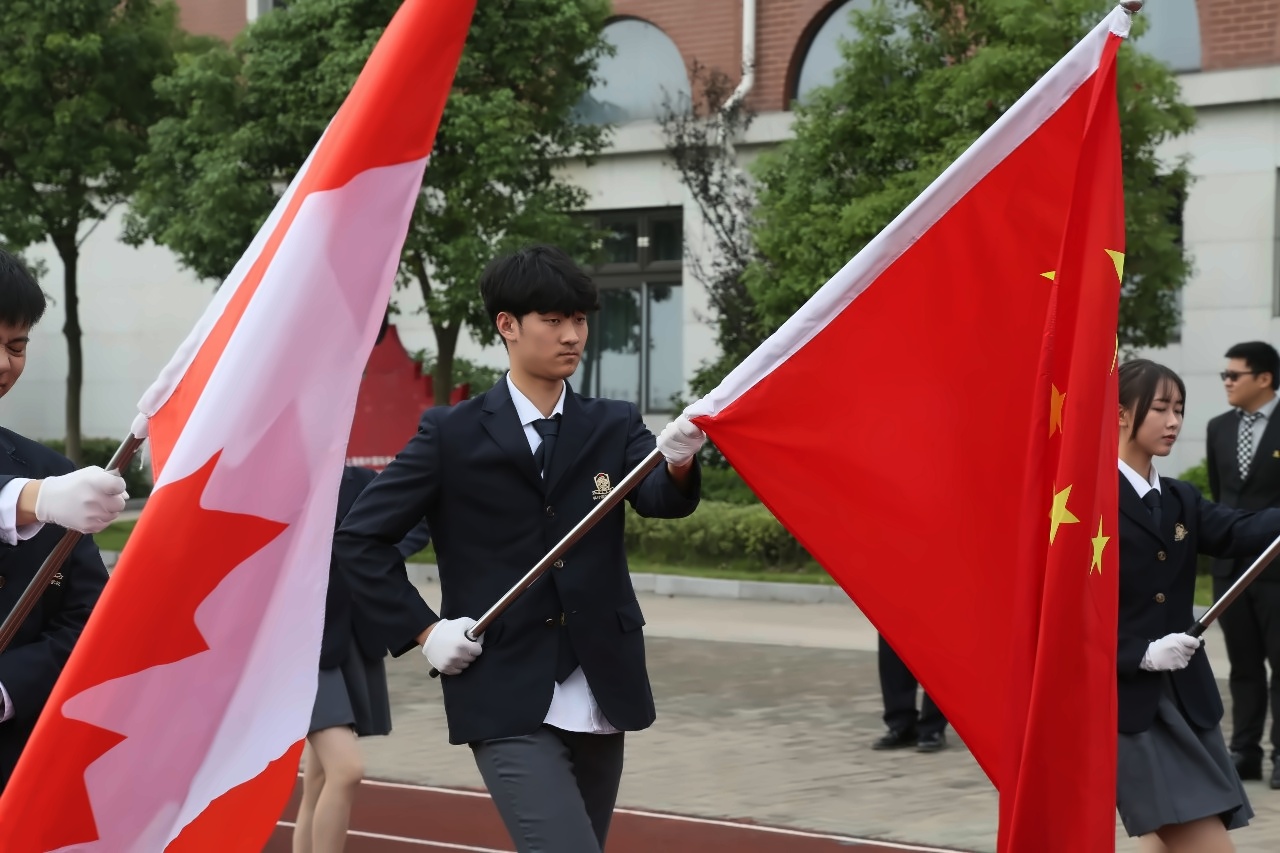 升旗仪式.jpg