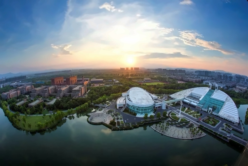 浙江大学