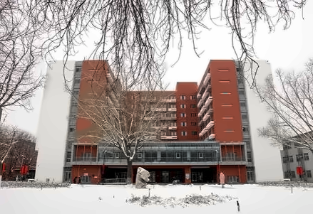 首都经济贸易大学出国留学
