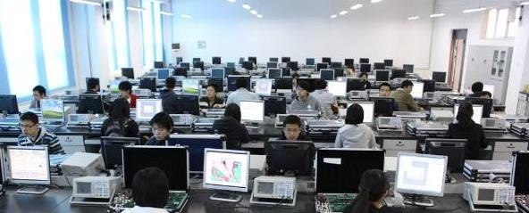 临潭职业技术中学
