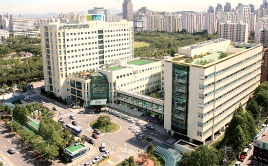 富川大学