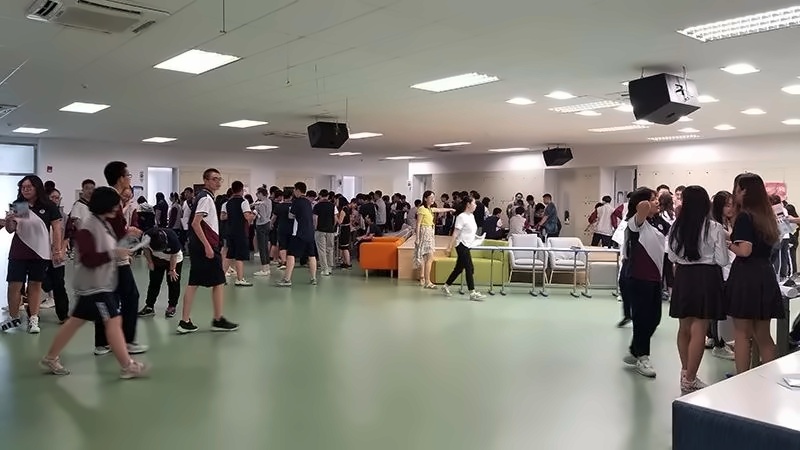 上海光华剑桥社团招新活动.jpg