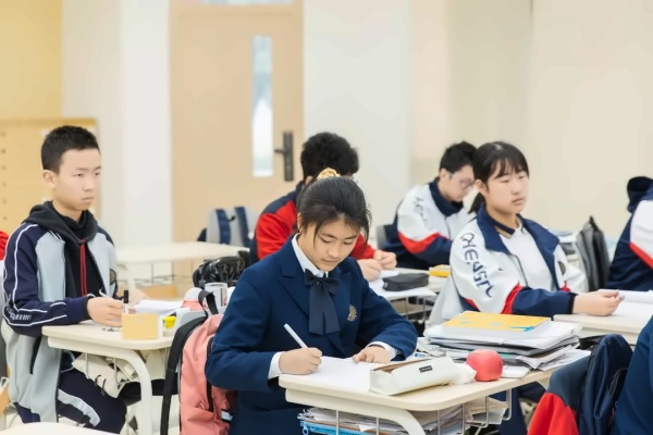 天府中学融合创新高中部