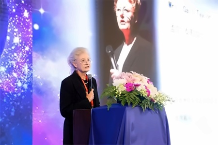 西澳**教育署课程委员会主任Gail Taylor