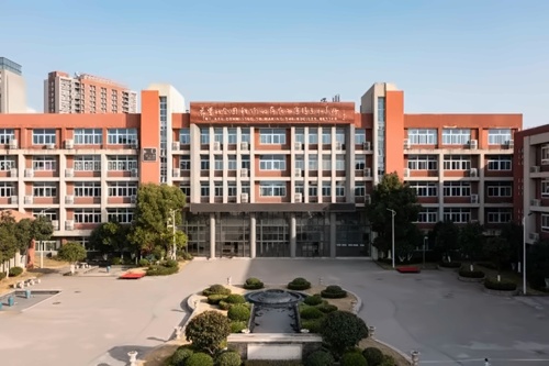 句容碧桂园学校