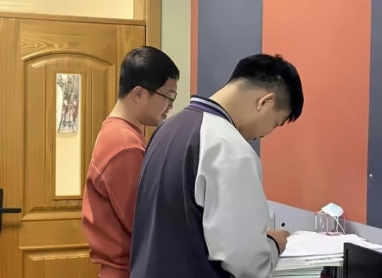 清华志清中学国际部.jpg