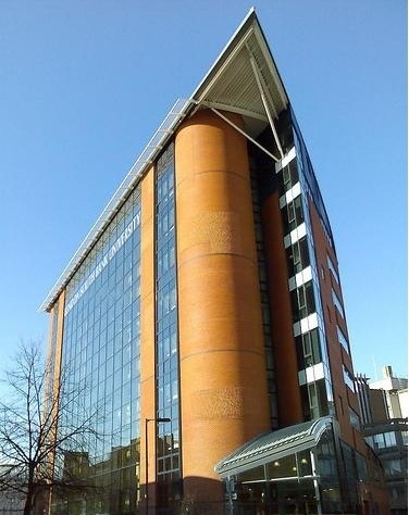 伦敦南岸大学
