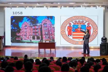 教授讲座：从剑桥到哈佛的游学经历分享.jpg