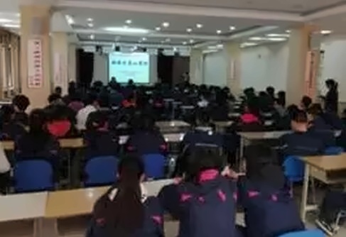 主题讲座.jpg